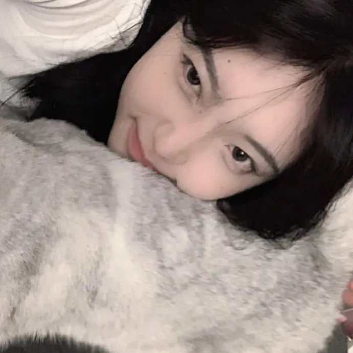 乱世圣光照天琼